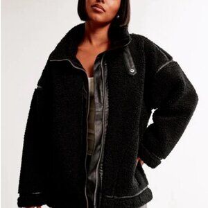 Abercrombie & Fitch Black Sherpa Jacket with Leather Details – Size L